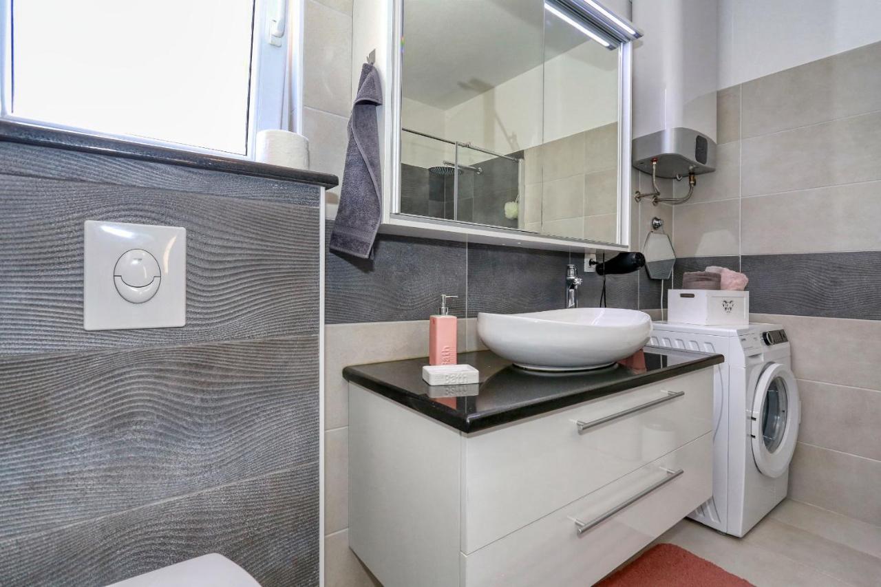 Apartment Zanic Zadar Ngoại thất bức ảnh