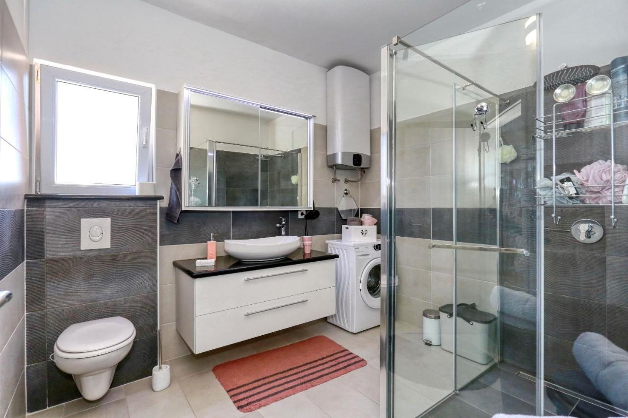 Apartment Zanic Zadar Ngoại thất bức ảnh